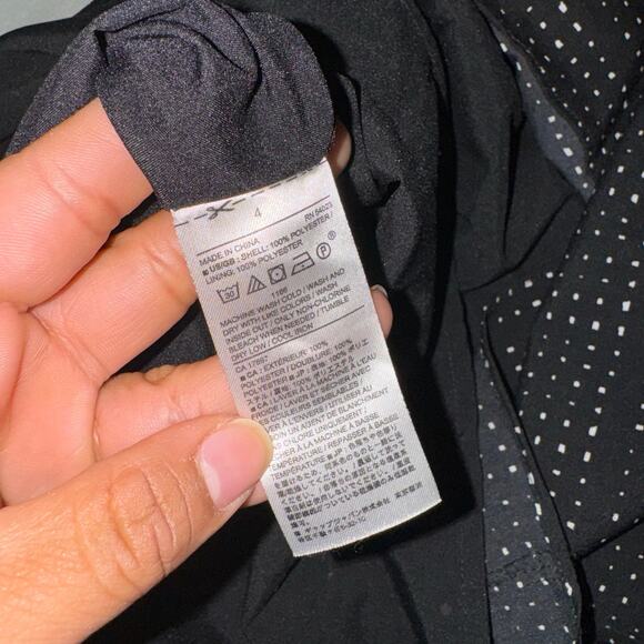 Banana Republic Women's Swing Dress Off Shoulder Sleeves Size 4 Black Polka Dot - Picture 5 of 9